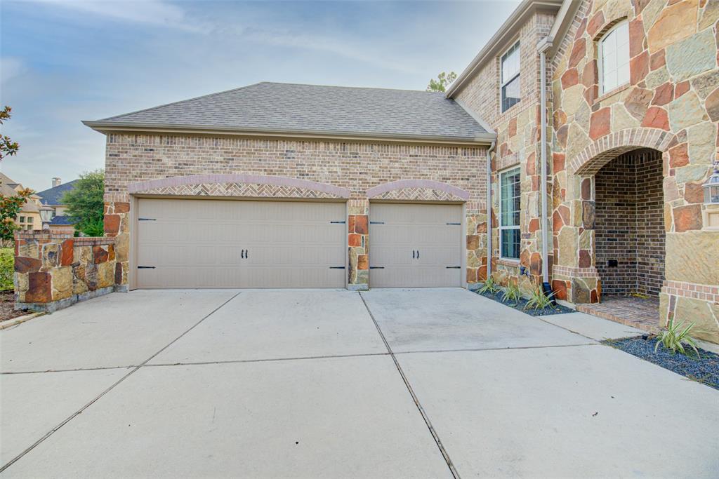 163 N Almondell Way, The Woodlands, Texas image 7
