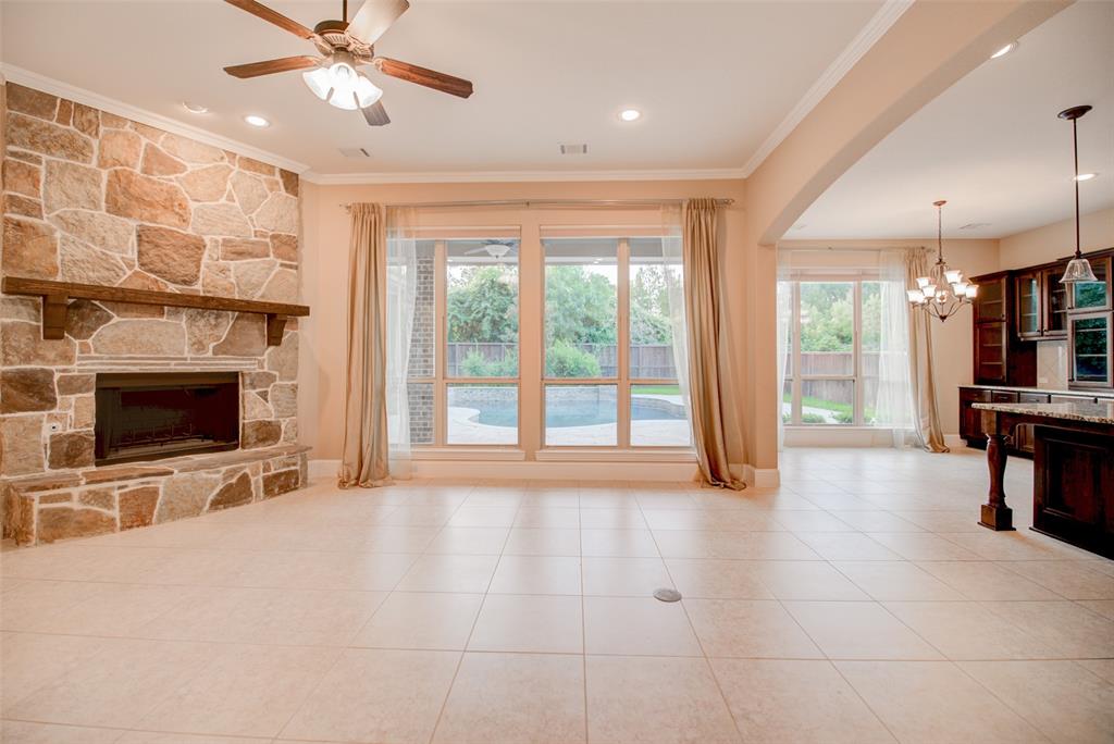 163 N Almondell Way, The Woodlands, Texas image 17