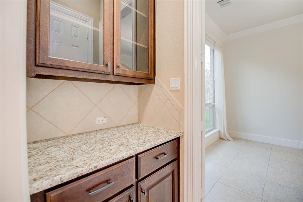 163 N Almondell Way, The Woodlands, Texas image 27