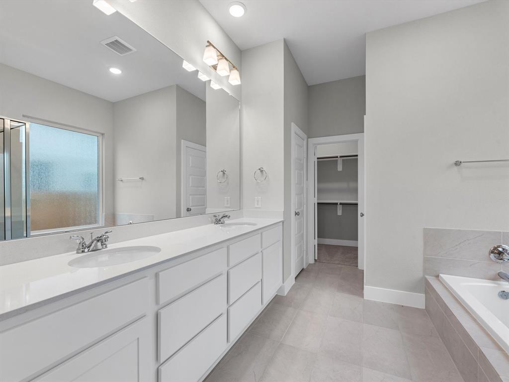 7098 North Lake Clopton Dr, Montgomery, Texas image 10