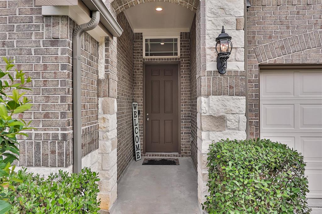 222 Speckled Woods Place