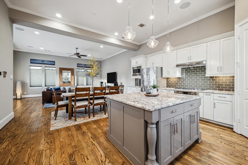216 W Drew Street, Houston, Texas image 9