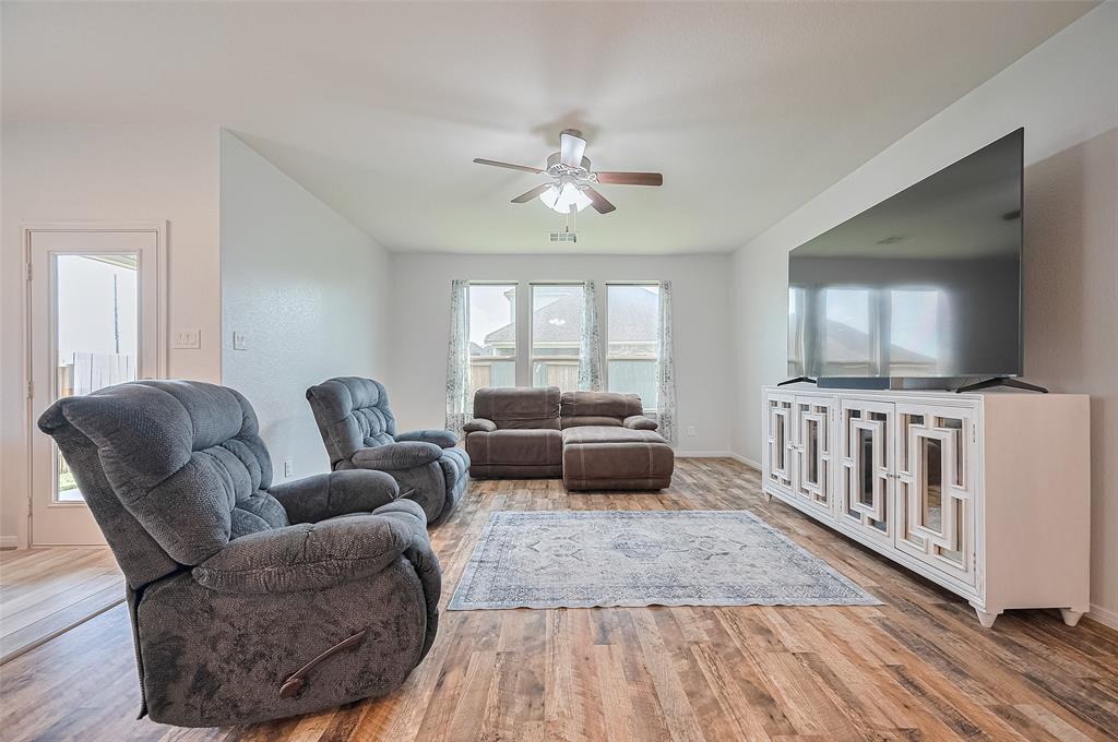 30205 Willow Chase Lane, Brookshire, Texas image 15