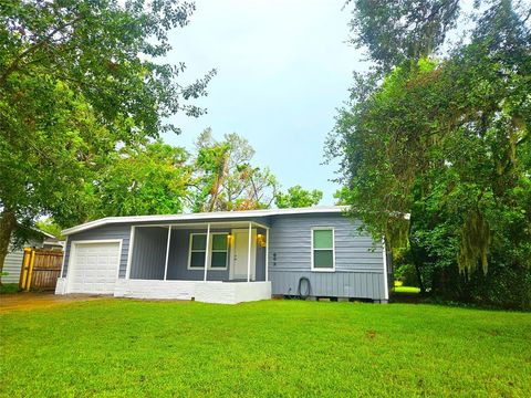 A home in Lake Jackson