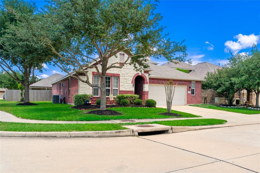 9967 Manor Spring Lane