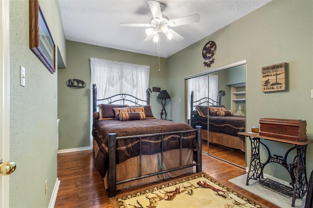 5015 Shady Maple Drive, Houston, Texas image 30