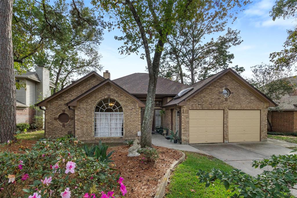 5015 Shady Maple Drive, Houston, Texas image 1