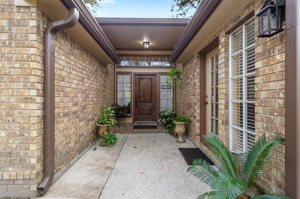 5015 Shady Maple Drive, Houston, Texas image 7