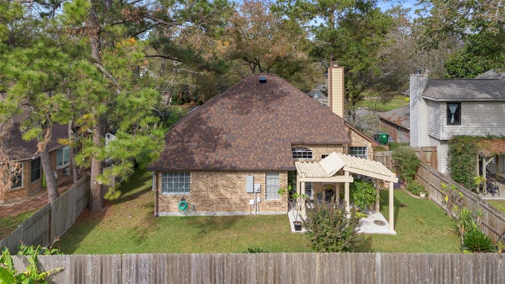 5015 Shady Maple Drive, Houston, Texas image 32