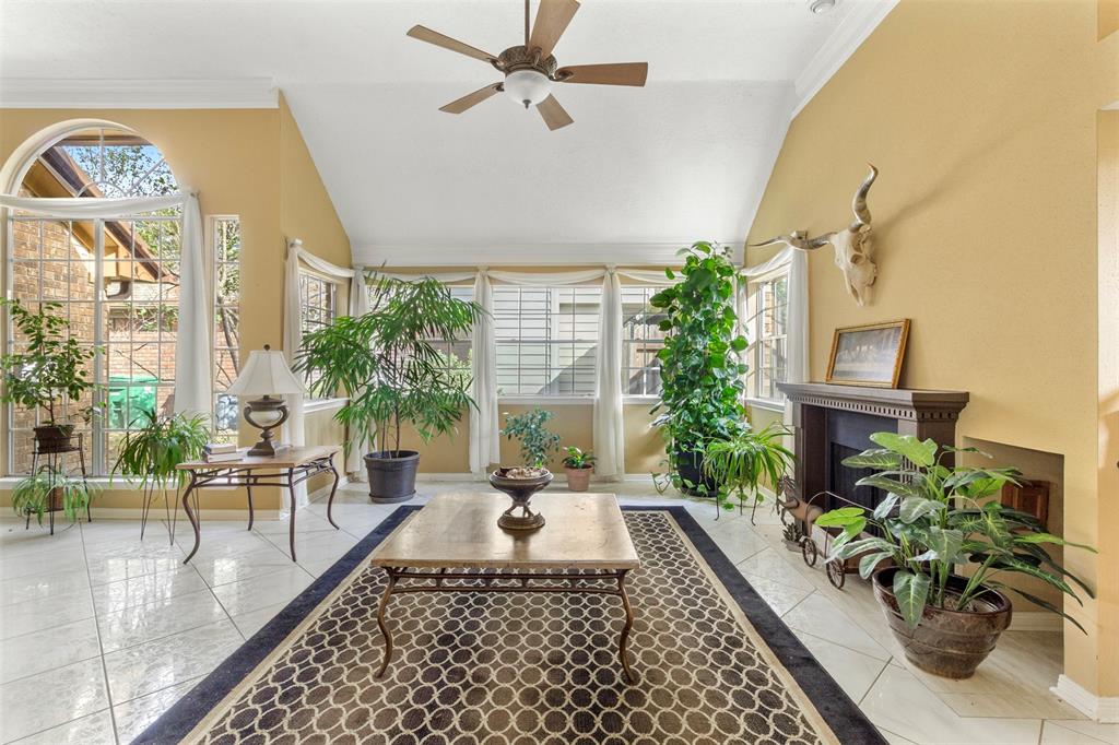 5015 Shady Maple Drive, Houston, Texas image 11