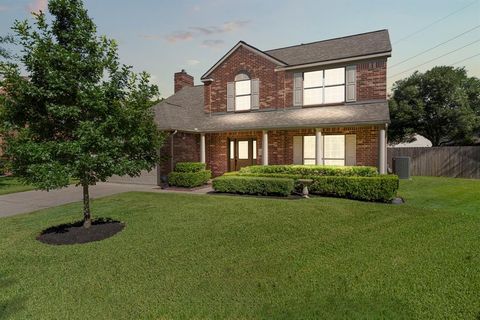 Single Family Residence in Cypress TX 20306 Elmwood Brook Court.jpg