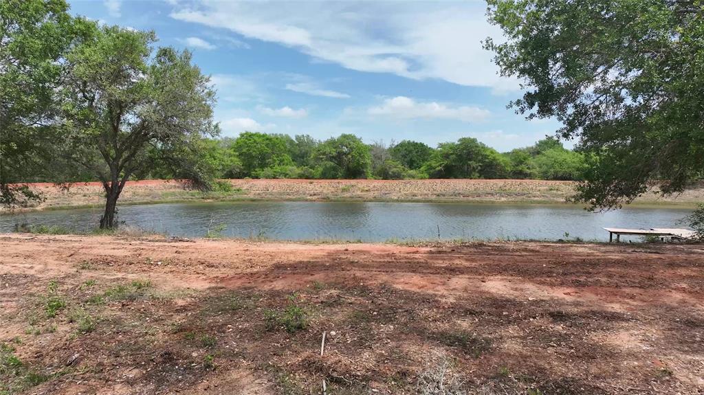 1106 N Cr 255 Street, Sheridan, Texas image 4