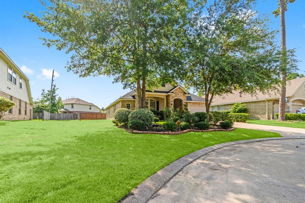 7 Fraiser Fir Place