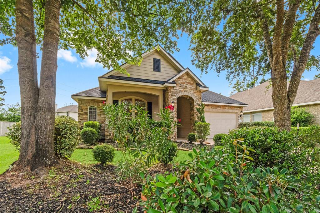 7 Fraiser Fir Place
