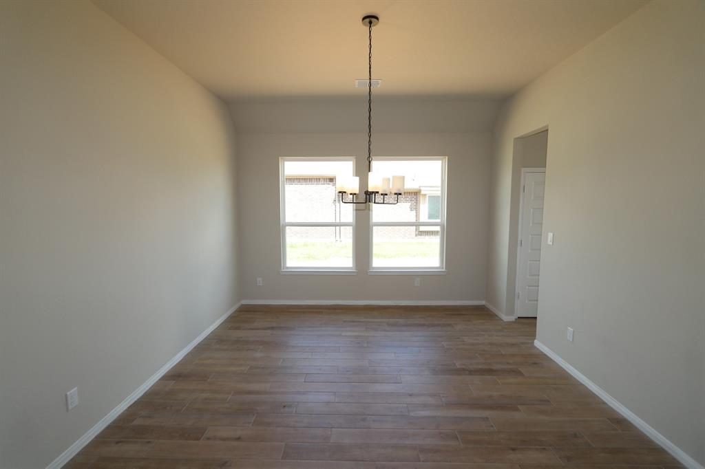 6903 Nichols Landing