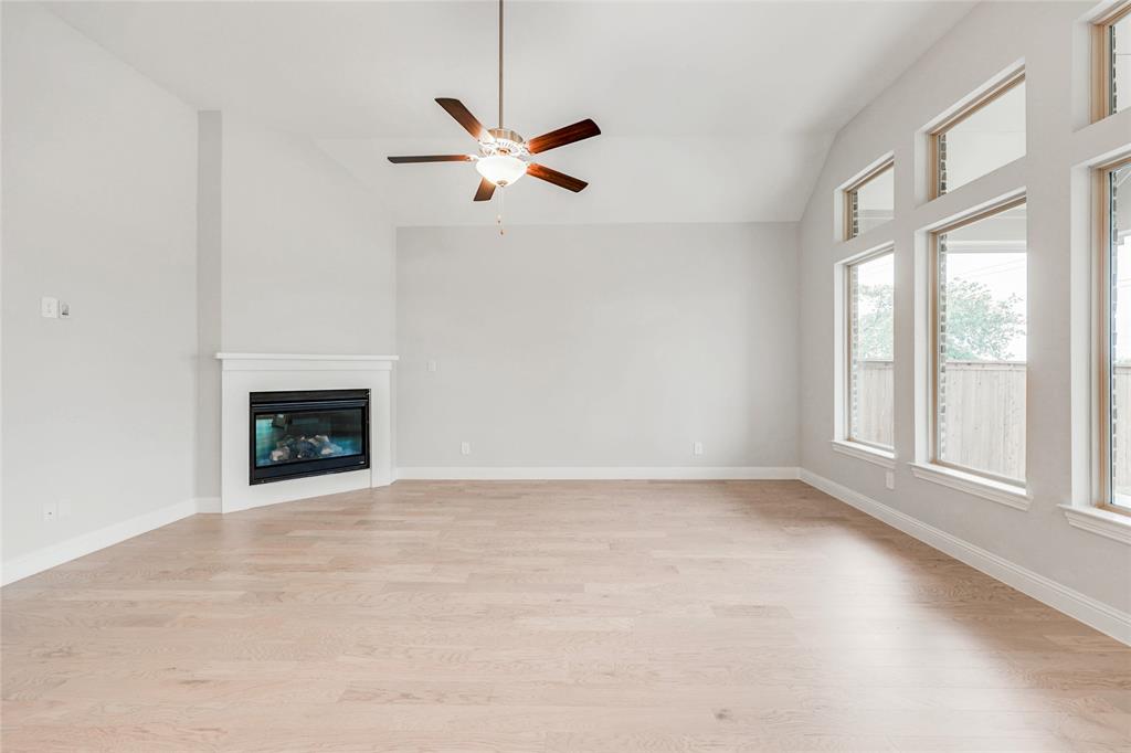 322 Blue River Trail, Rosenberg, Texas image 5