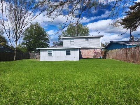 A home in Clute