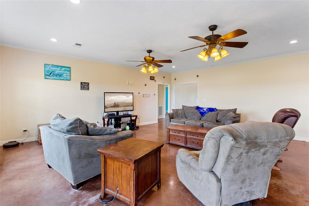 5750 Cedar Hill Road, Brenham, Texas image 16
