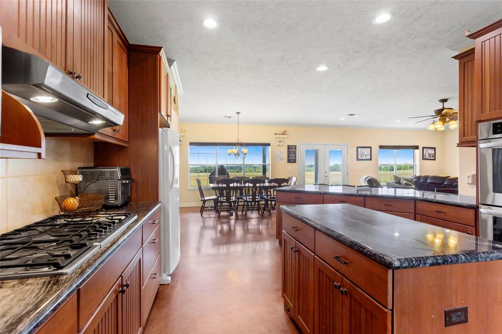 5750 Cedar Hill Road, Brenham, Texas image 22