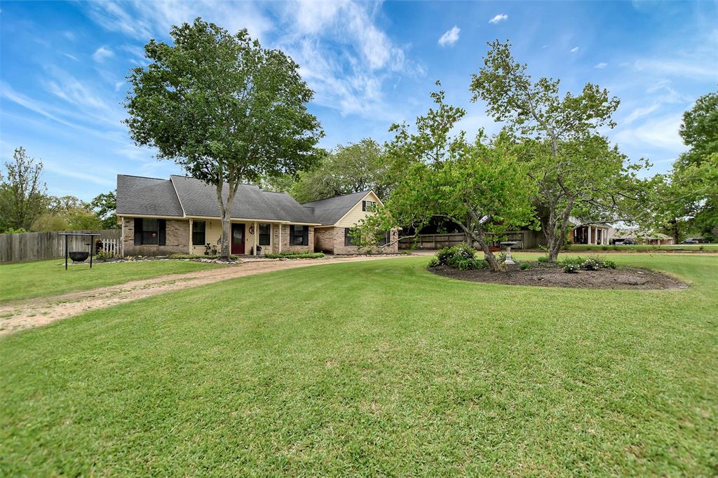 2116 N Berlin Road, Brenham, Texas image 2