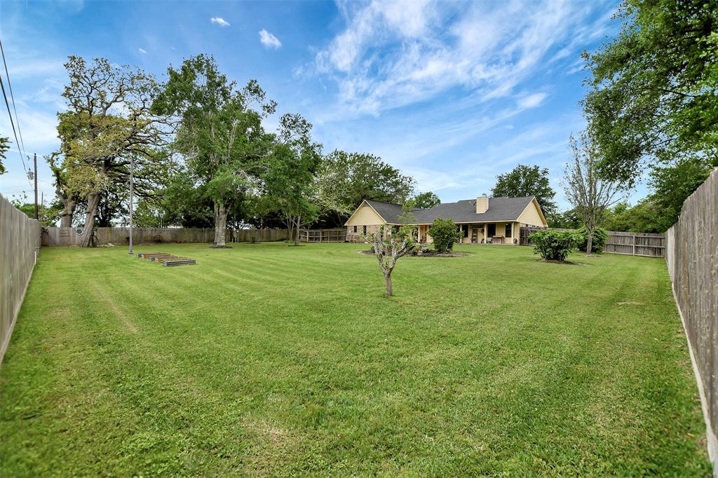 2116 N Berlin Road, Brenham, Texas image 16
