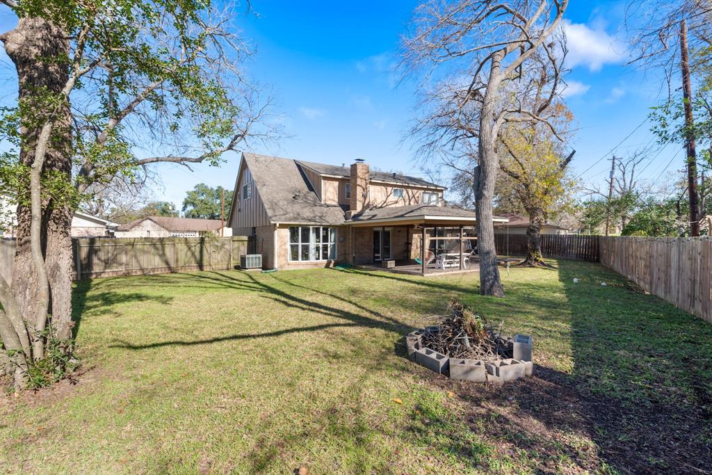 901 Briar Bend Court, Bryan, Texas image 35