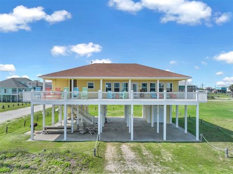 A home in Crystal Beach