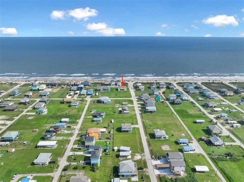 A home in Crystal Beach