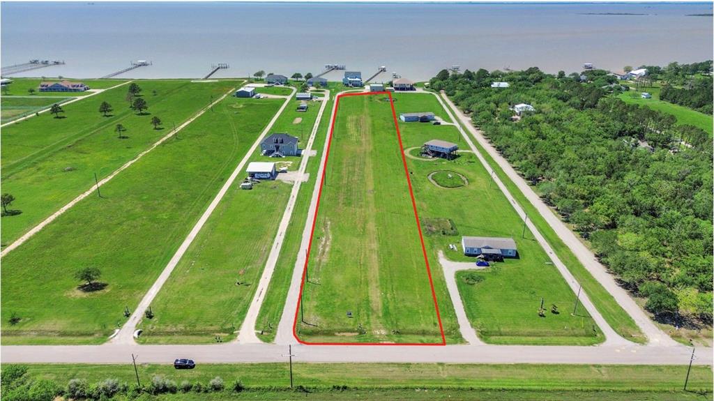 4409 W Bayshore Rd, Anahuac, Texas image 7
