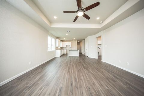 A home in Rosharon