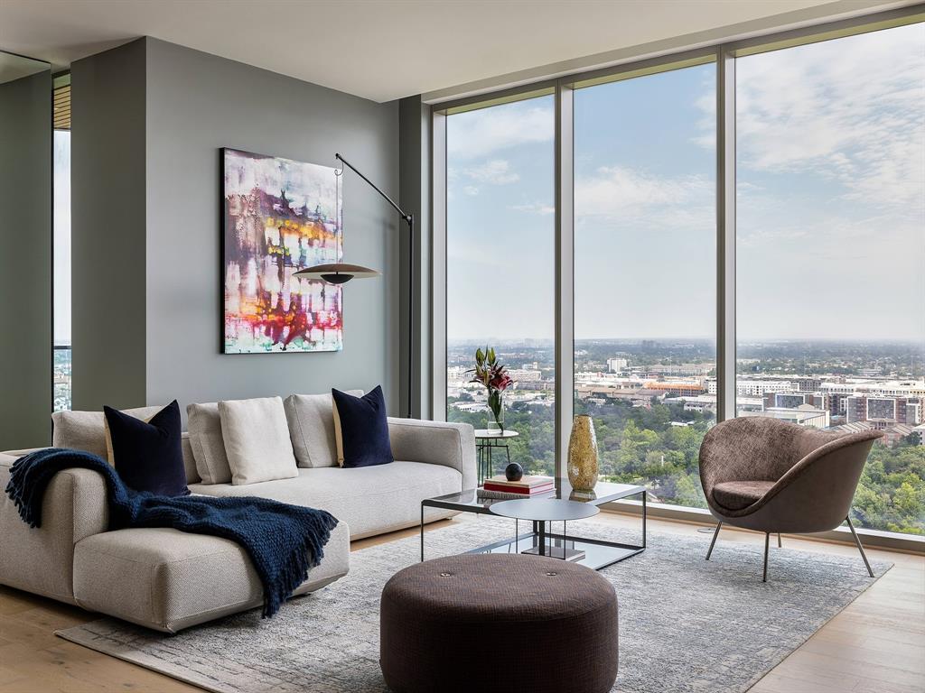 1711 Allen Parkway 2804