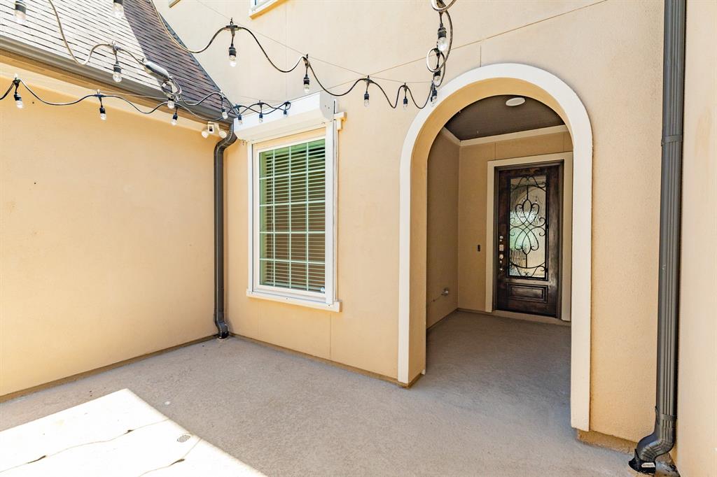 10306 Terra Street