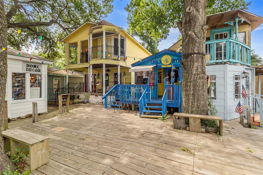 310 Main Street