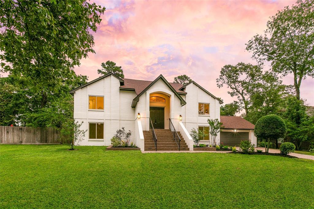 7 Woods Estates Drive, Conroe, Texas image 1
