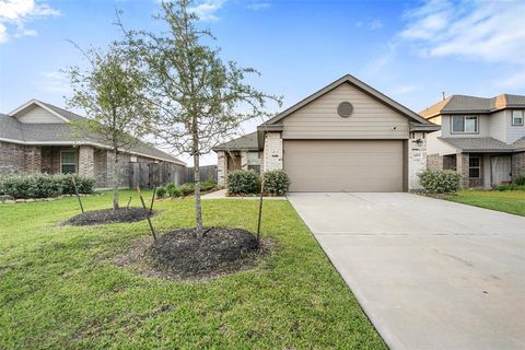 Photo of 14519 Broadbury Pond Road, Rosharon, TX 77583 (MLS # 8691995)