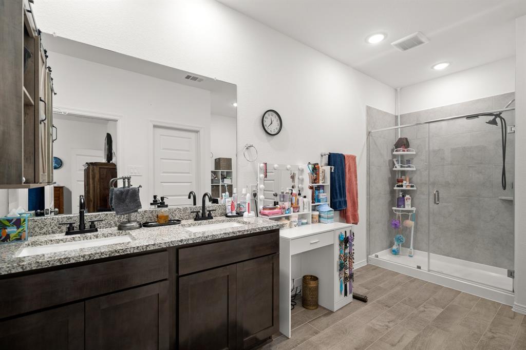 14449 Sunny Bend Way, Conroe, Texas image 20