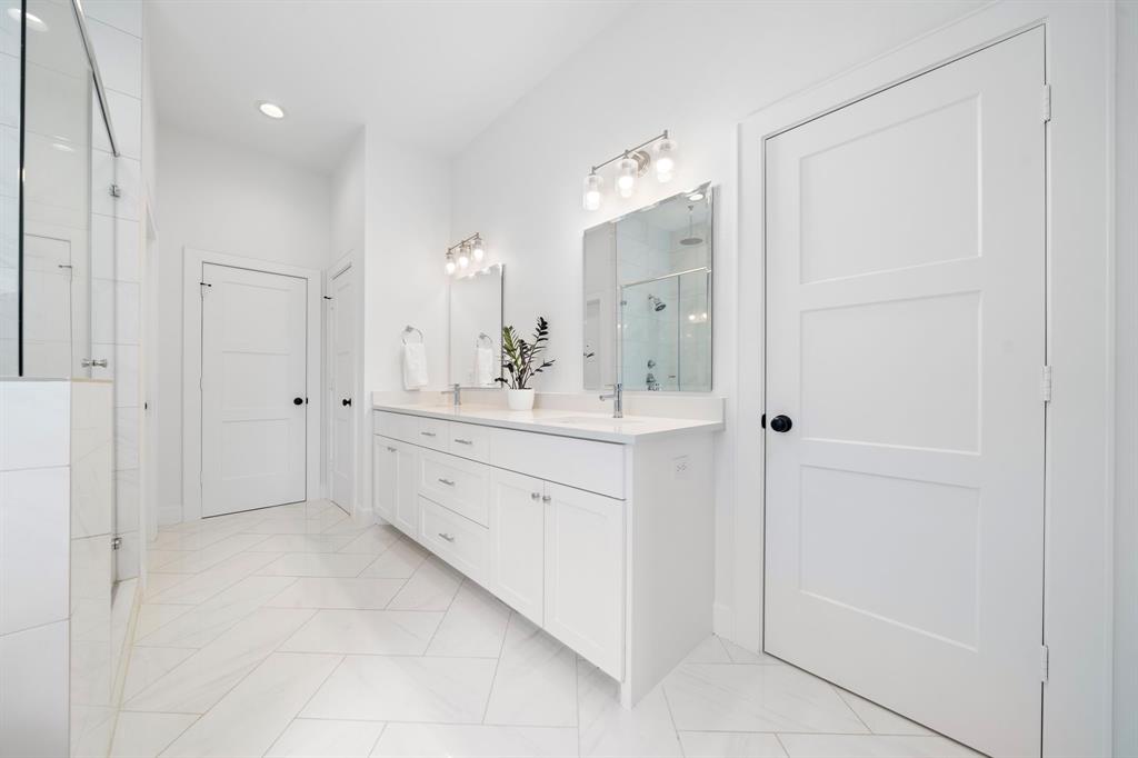 1121 E 25th Street #B, Houston, Texas image 19