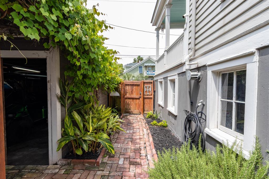 514 16th Street, Galveston, Texas image 35