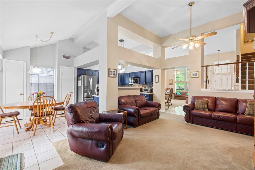 5011 Otter Peak Drive, Kingwood, Texas image 15