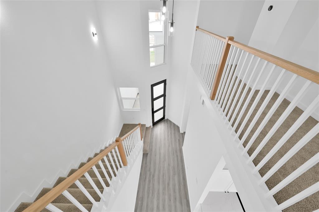 111 Capetown Way, Conroe, Texas image 16