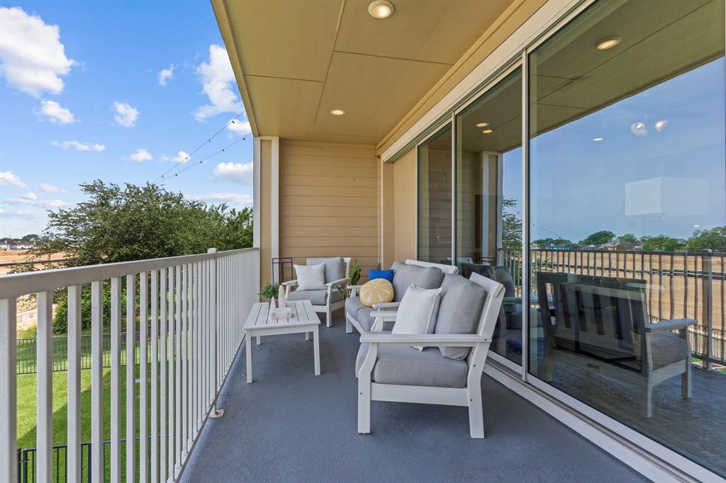 1304 Veranda Mist, League City, Texas image 11