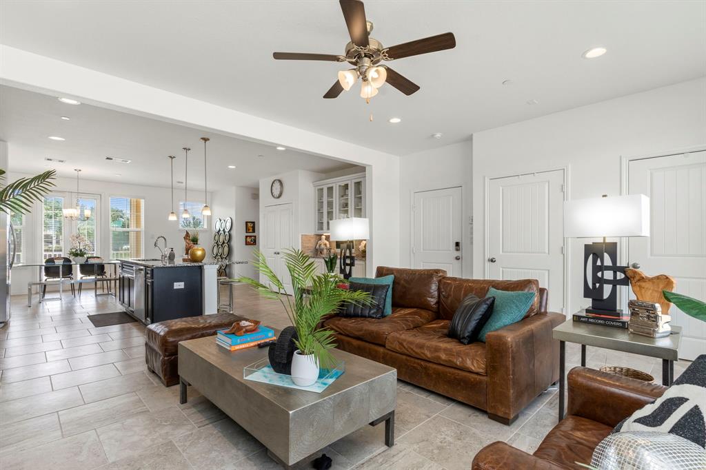 1304 Veranda Mist, League City, Texas image 13