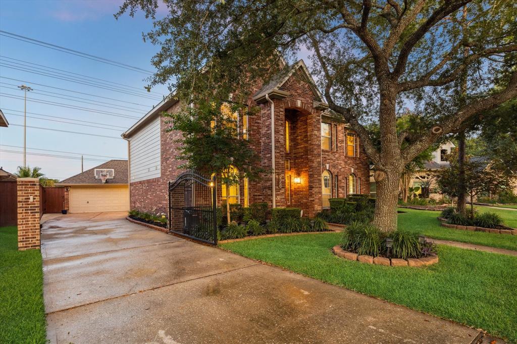 2350 Seamist Circle