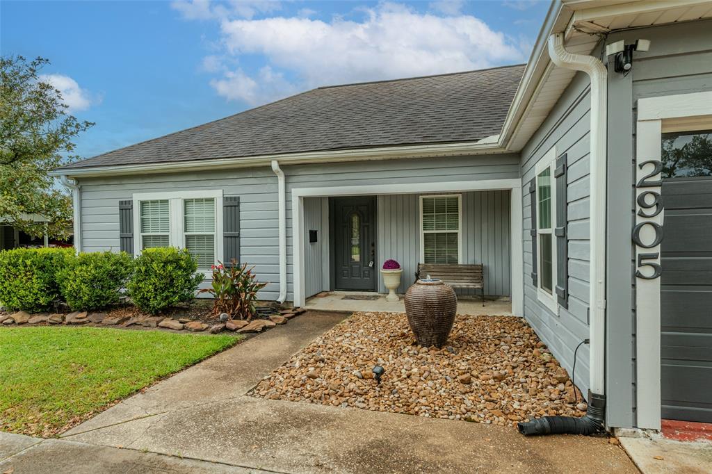 2905 W Lucas Drive, Beaumont, Texas image 2