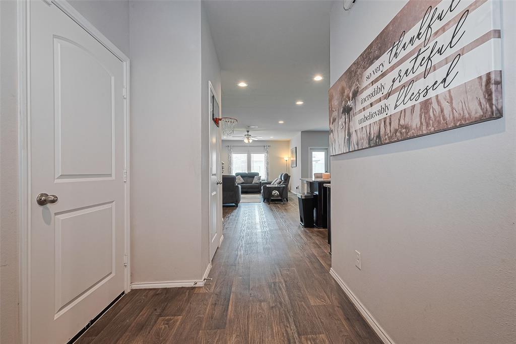 23514 Wedgewood Cliff Way