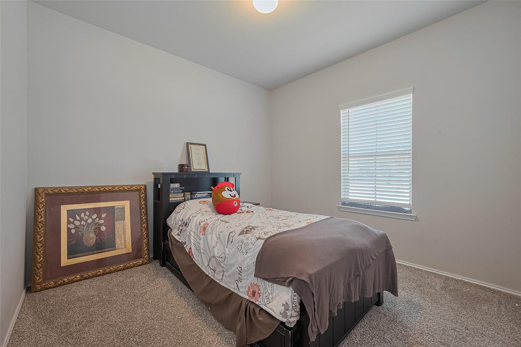 23514 Wedgewood Cliff Way, Spring, Texas image 22