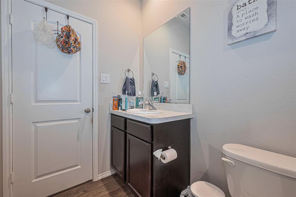 23514 Wedgewood Cliff Way, Spring, Texas image 24
