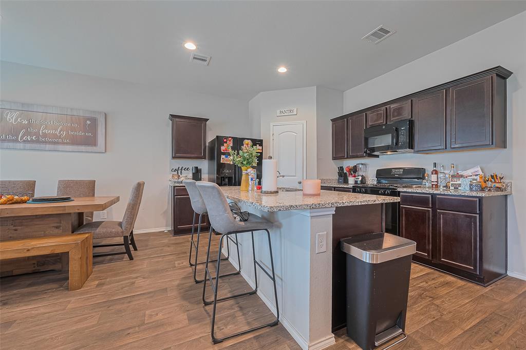23514 Wedgewood Cliff Way, Spring, Texas image 15