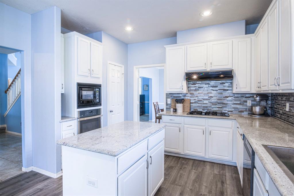1010 High Ridge Drive, Friendswood, Texas image 12