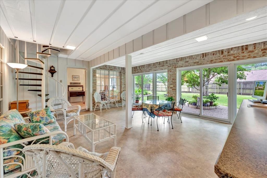 1705 E Texas Avenue, Baytown, Texas image 18